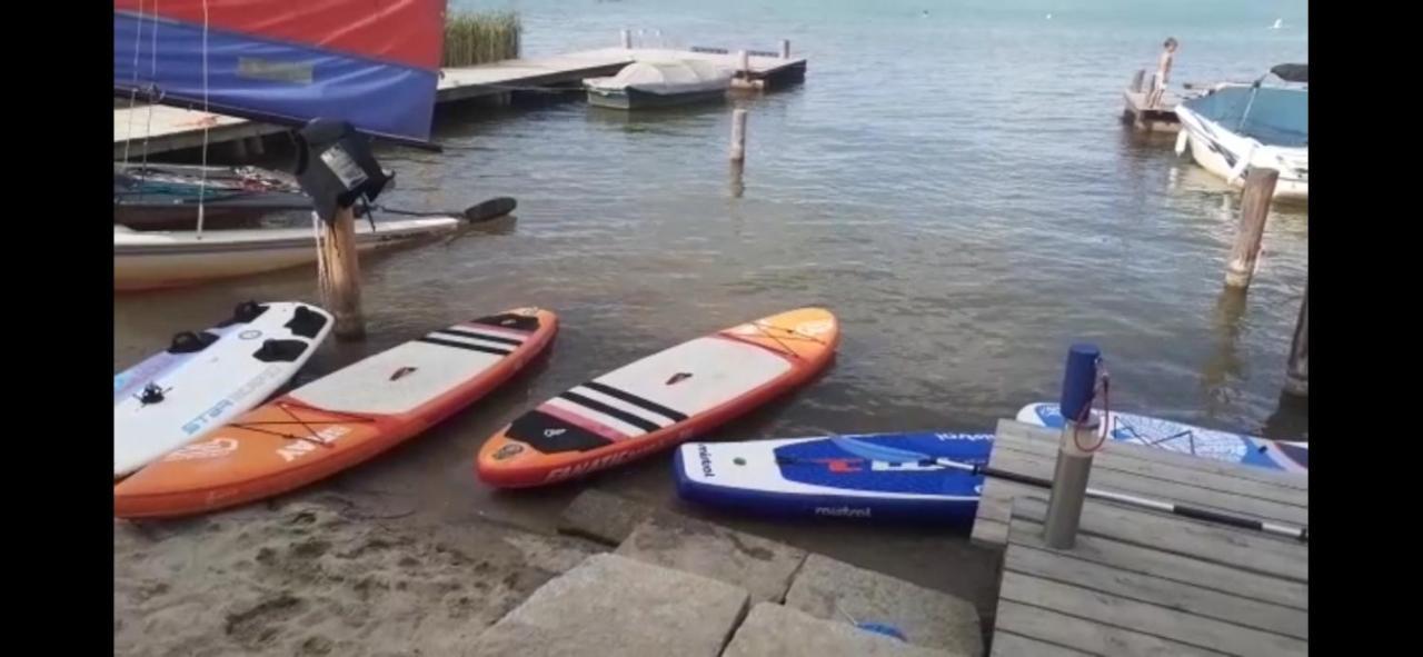 Lagrette Ferienwohnung Am Hainer See Neukieritzsch Exterior foto